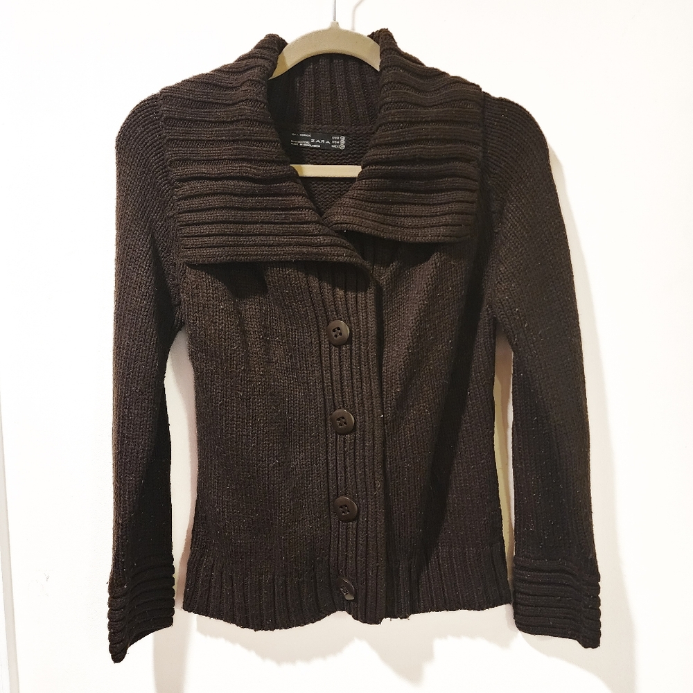 ZARA - Chunky Knit Button Down Cardigan in Deep Brown, Size M